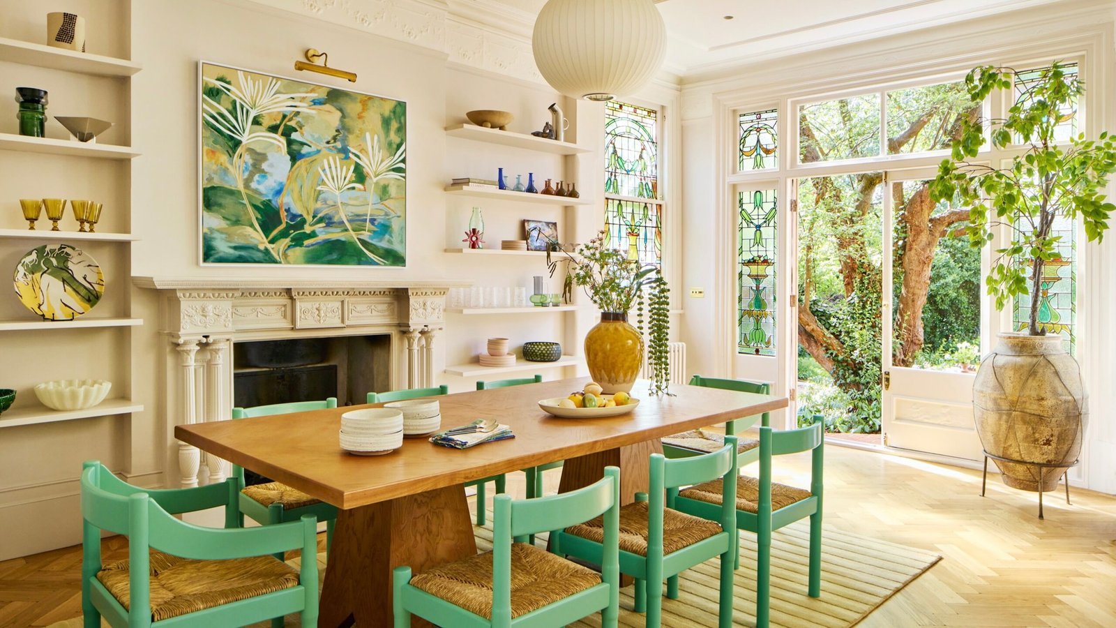 H54_London_VII_KEYES_ROAD_DINING_ROOM_01_1__LowRes_16x9_741b3f37-e752-449d-be02-768119688381-scaled.jpg